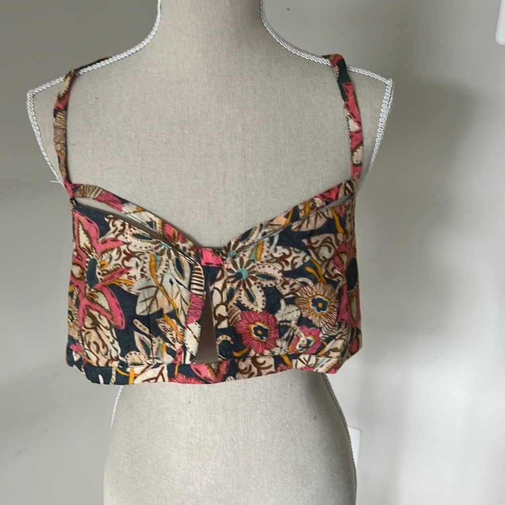 Anthropologie Pink and Black Floral Crop Top